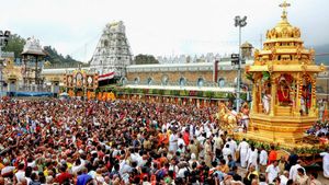 ಭಕ್ತರು ದರ್ಶನಕ್ಕೆ ಬಾರದಿದ್ದರೂ  ತಿಮ್ಮಪ್ಪನಿಗೆ ಕಾಣಿಕೆ ತಪ್ಪಿಲ್ಲ! 