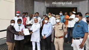 ಚರ್ಮ ಕುಶಲಕರ್ಮಿಗಳಿಗೆ 5 ಸಾವಿರ ರೂಪಾಯಿ ತಾತ್ಕಾಲಿಕ ಪರಿಹಾರ