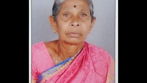 ಮಂಡ್ಯ: ವೃದ್ಧೆಯೊಬ್ಬರನ್ನು ಕೊಲೆ ಮಾಡಿ, ಚಿನ್ನಾಭರಣ ಕಳವು 