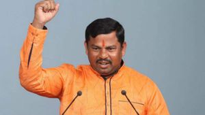 ಕೊರೊನಾ ಭೀತಿ: ಬಿಜೆಪಿ ಶಾಸಕ ಹಾಗೂ ಕುಟುಂಬಕ್ಕೆ ಕ್ವಾರಂಟೈನ್ 