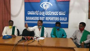 ರೈತರ ಕಷ್ಟಕ್ಕೆ ಸಿಗದ ಕೇಂದ್ರ, ರಾಜ್ಯ ಸರ್ಕಾರದ ಪ್ಯಾಕೇಜ್: ರೈತ ಸಂಘ