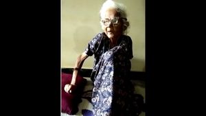  ಕೊರೊನಾ ಸೋಂಕು ಗೆದ್ದ ಬಳ್ಳಾರಿಯ ಶತಾಯುಷಿ ಅಜ್ಜಿ