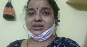  ಕಣ್ಣು ಕಾಣದ ತಂದೆಗೆ ಸೋಂಕು; ಅಪ್ಪ ಅಮ್ಮನಿಗೆ ಒಂದೇ ಕಡೆ ಚಿಕಿತ್ಸೆ ನೀಡಿ ಎಂದು ಕೋರಿದ ಮಗಳು