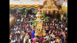 ಮಂತ್ರಾಲಯದಲ್ಲಿ ಪ್ರತಿ ಬಾರಿಯಂತೆ ನಡೆಯುವುದೇ ಆರಾಧನೆ?