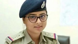 ಅತ್ಯಾಚಾರಿಯನ್ನು ರಕ್ಷಿಸುವುದಕ್ಕೆ 35 ಲಕ್ಷ ಲಂಚ ಕೇಳುವುದೇ ಪಿಎಸ್ಐ?