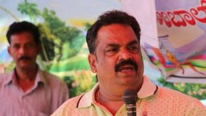  ರಾಜಕೀಯ ಚರ್ಚೆಗೆ ಗ್ರಾಸವಾದ ‘ಕೊರೊನಾ ಮಾತ್ರೆ’; ಹೇಳಿಕೆ ಕೊಟ್ಟು ಪೇಚಿಗೆ ಸಿಲುಕಿದ ಸೈಲ್?