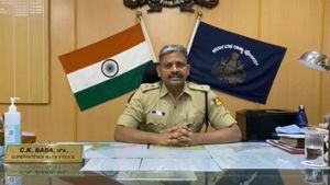  ಪೊಲೀಸರಲ್ಲಿ ಹೆಚ್ಚುತ್ತಿರುವ ಸೋಂಕು; ಬಳ್ಳಾರಿ ಎಸ್ಪಿಯಿಂದ ಪೊಲೀಸರಿಗೊಂದು ಹೊಸ ಆದೇಶ