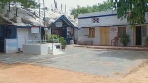 ಬಳ್ಳಾರಿ: ಗಂಡುಮಗು ಹುಟ್ಟಿದ್ದಕ್ಕೆ ಪಾರ್ಟಿ ಕೊಟ್ಟ ಪಿಎಸ್ಐ, ಸೋಂಕು ಹಚ್ಚಿಕೊಂಡ ಸಿಪಿಐ