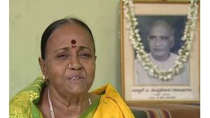  ಬಳ್ಳಾರಿಯಲ್ಲಿ ಹಿರಿಯ ರಂಗಕರ್ಮಿ ಸುಭದ್ರಾ ಮನ್ಸೂರ್ ನಿಧನ