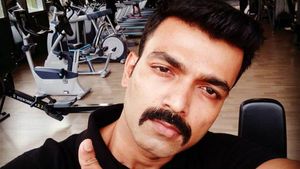  ಮಂಡ್ಯದ ಸ್ನೇಹಿತನ ಮನೆಯಲ್ಲಿ ನಟ ಸುಶೀಲ್ ಕುಮಾರ್ ಆತ್ಮಹತ್ಯೆ