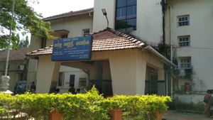  ಸೂಪರ್ ಸ್ಪ್ರೆಡರ್ ಆದ ಗ್ಯಾಂಗ್ರಿನ್ ರೋಗಿ; ಉಡುಪಿ ಅಜ್ಜರಕಾಡು ಆಸ್ಪತ್ರೆಯ 14 ಮಂದಿಗೆ ಸೋಂಕು