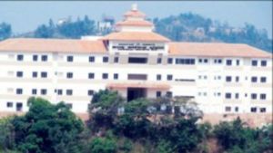 ಕಟ್ಟಡ ಕುಸಿತದ ಭೀತಿ: ಕೊಡಗು ಜಿಲ್ಲಾಧಿಕಾರಿ ಕಚೇರಿ ಸ್ಥಳಾಂತರ 