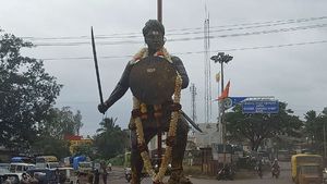 ಸರ್ಕಾರದ ನಿರ್ಲಕ್ಷದಿಂದ ರಾಯಣ್ಣ ಪ್ರತಿಮೆ ವಿವಾದ