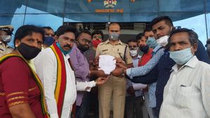 ರಾಮನಗರ: ಪತ್ರಕರ್ತರ ಮೇಲಿನ ಹಲ್ಲೆ ಖಂಡಿಸಿ ವಿವಿಧ ಸಂಘಟನೆಗಳ ಪ್ರತಿಭಟನೆ