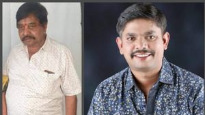  ಒಂದೇ ದಿನ ಸಾವಿನ ಮನೆಯ ಕದ ತಟ್ಟಿದ ತಂದೆ ಮಗ; ಮಾಗಡಿಯಲ್ಲಿ ದಾರುಣ ಘಟನೆ