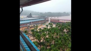 ಚಿಕ್ಕಮಗಳೂರು: ತುಂಗೆಯ ರಭಸಕ್ಕೆ ಶೃಂಗೇರಿ ಪಟ್ಟಣ ಜಲಾವೃತ