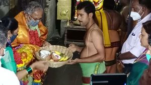  ಕುರುಡುಮಲೆ ಗಣಪನಿಗೆ ಹರಕೆ ತೀರಿಸಿದ ಸುರೇಶ್ ಕುಮಾರ್
