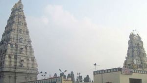 ಭಾನುವಾರವೂ ಮಲೆ ಮಾದೇಶ್ವರನ  ದರ್ಶನ ಪಡೆಯಿರಿ