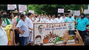ಕೊರೊನಾ, ರಾಜ್ಯ ಮತ್ತು ಕೇಂದ್ರ ಸರಕಾರಕ್ಕೆ ಸಿಕ್ಕ ಬಹುದೊಡ್ಡ ಗಿಫ್ಟ್ 