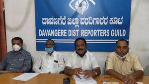 ಕನ್ನಡ ಚಿತ್ರರಂಗಕ್ಕೆ ಮಸಿ ಬಳಿದ ಸರ್ಕಾರ: ಕೆಪಿಸಿಸಿ ವಕ್ತಾರ ಆರೋಪ 