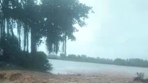 ಬೆಳಗಾವಿಯಲ್ಲಿ ಮತ್ತೆ ವರುಣನ ಆರ್ಭಟ; ತುಂಬಿ ಹರಿಯುತ್ತಿರುವ ಹಳ್ಳ-ಕೊಳ್ಳಗಳು