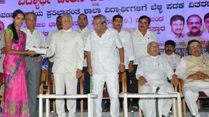 ವಿದ್ಯಾರ್ಥಿ ವೇತನಕ್ಕೆ ಅರ್ಜಿ ಆಹ್ವಾನಿಸಿದ ಶಾಮನೂರು ಶಿವಶಂಕರಪ್ಪ ಟ್ರಸ್ಟ್ 
