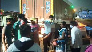 ಮಲ್ಪೆ ಬಂದರಿಗೆ ದಾಳಿ: ಮೀನು ಆಯ್ದು ಮಾರಾಟ ಮಾಡುತ್ತಿದ್ದ 17 ಮಕ್ಕಳ ರಕ್ಷಣೆ