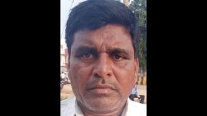  ದಲಿತ ಕೇರಿಗೆ ಗ್ರಾಮ ದೇವತೆ ಮೆರವಣಿಗೆ ಆಹ್ವಾನಿಸಿದ್ದಕ್ಕೆ 60 ಸಾವಿರ ದಂಡ