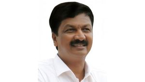  ಮಹಾರಾಷ್ಟ್ರದಲ್ಲಿ ಮಳೆ; ಮುನ್ನೆಚ್ಚರಿಕಾ ಕ್ರಮಕ್ಕೆ ರಮೇಶ್ ಜಾರಕಿಹೊಳಿ ಸೂಚನೆ