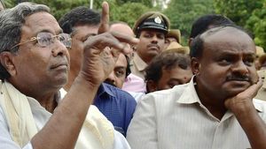 ಎರಡು ಬಾರಿ ಸಿಎಂ ಆಗಿದ್ದ ಕುಮಾರಸ್ವಾಮಿಯನ್ನು 'ಪೆದ್ದ'ಎಂದು ಕರೆದ ಸಿದ್ದರಾಮಯ್ಯ 