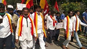 15ನೇ ದಿನಕ್ಕೆ ಕಾಲಿಟ್ಟ ಟೊಯೋಟಾ ಕಾರ್ಖಾನೆ ನೌಕರರ ಮುಷ್ಕರ
