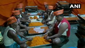 ಬಿಹಾರದಲ್ಲಿ ಫಲಿತಾಂಶಕ್ಕೂ ಮೊದಲೇ ಸಿಹಿಲಾಡು ಸಿದ್ಧ! 