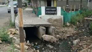  ದೇಶಕ್ಕಾಗಿ ಹೋರಾಡಿ ಪ್ರಾಣಬಿಟ್ಟ ಯೋಧನಿಗೆ ನೀಡುತ್ತಿರುವ ಗೌರವ ಇದೇನಾ?