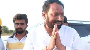 ಡಿಸಿಎಂ ಲಕ್ಷ್ಮಣ್ ಸವದಿ ಶಸ್ತ್ರತ್ಯಾಗದ ಹಿಂದಿದೆಯಾ ಮಾಸ್ಟರ್ ಪ್ಲಾನ್?
