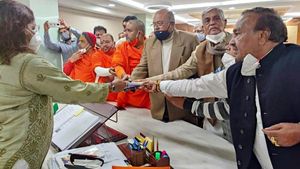 ಸಮುದಾಯದ ಮುಖಂಡರೊಂದಿಗೆ ಕೇಂದ್ರ ಸಚಿವರ ಭೇಟಿ ಮಾಡಿದ ಈಶ್ವರಪ್ಪ 