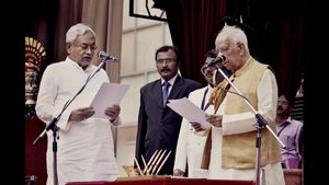 ಬಿಹಾರದಲ್ಲಿ 7ನೇ ಬಾರಿ ಸಿಎಂ ಆಗಿರುವ ನಿತೀಶ್ ಕುಮಾರ್ ರಾಜಕೀಯ ಇತಿಹಾಸ 