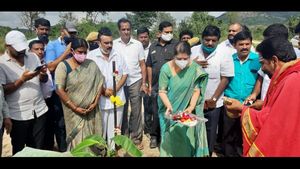 ರಾಜಕೀಯದಲ್ಲಿ ಶಾಶ್ವತ ಮಿತ್ರರೂ ಇಲ್ಲ, ಶತ್ರುಗಳೂ ಇಲ್ಲ: ಶಾಸಕಿ ಅನಿತಾ ಕುಮಾರಸ್ವಾಮಿ
