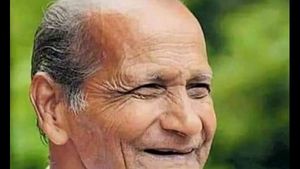 ಧಾರವಾಡ: ಸೈಕಲ್ ಕವಿ ಎಂದೇ ಖ್ಯಾತರಾಗಿದ್ದ ಐರಸಂಗ ನಿಧನ 
