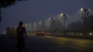 ಕಳೆದ 58 ವರ್ಷಗಳಲ್ಲಿ ಅನುಭವಿಸದಂಥ ಚಳಿಗೆ ದೆಹಲಿ ತತ್ತರ 