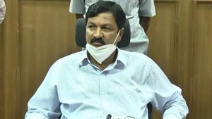 ಗೋವಾ ಸಿಎಂ ಪ್ರಮೋದ್ ಸಾವಂತ್‌ಗೆ ರಮೇಶ್ ಜಾರಕಿಹೊಳಿ ಸವಾಲ್
