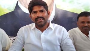 ವಿಜಯನಗರ ಜಿಲ್ಲೆ ರಚನೆಗೆ ಕಂಪ್ಲಿ ಶಾಸಕ ಜೆ.ಎನ್ ಗಣೇಶ ಸ್ವಾಗತ 