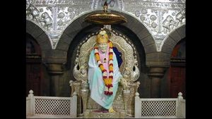 ಶಿರಡಿಗೆ ಹತ್ತು ದಿನದಲ್ಲಿ ಹರಿದುಬಂತು 3.09 ಕೋಟಿ ರೂ. ದೇಣಿಗೆ 