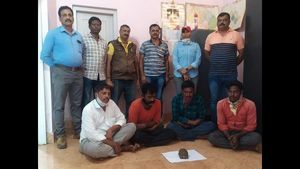 ಕೊಡಗಿನಲ್ಲಿ ನಕ್ಷತ್ರ ಆಮೆ ಮಾರಾಟ ಯತ್ನ: ನಾಲ್ವರ ಬಂಧನ