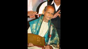 ನುಡಿ ನಮನ: ಸರಳ ಕವಿ ವೀರಭದ್ರಪ್ಪ ಚನ್ನಪ್ಪ ಐರಸಂಗ 
