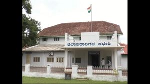  ದತ್ತ ಜಯಂತಿ ಹಿನ್ನೆಲೆ ಚಿಕ್ಕಮಗಳೂರಿನಲ್ಲಿ ಒಂದೇ ಹಂತದ ಗ್ರಾ.ಪಂ. ಚುನಾವಣೆ