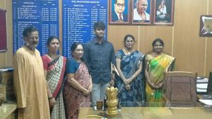 ಅಂಗನವಾಡಿ ಕಾರ್ಯಕರ್ತೆ ಪುತ್ರನ ಡಾಕ್ಟರ್ ಕನಸು ನನಸು 