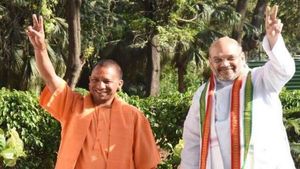 ಗ್ರೇಟರ್ ಹೈದರಾಬಾದ್ ಚುನಾವಣೆ: ವಿರೋಧಿಗಳಿಗೆ ಬಿಜೆಪಿ ಕಳುಹಿಸಿದ ಬಲವಾದ ಸಂದೇಶ ಒಂದಾ ಎರಡಾ.. 