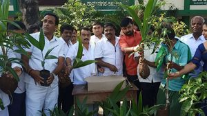 ಎಚ್‌ಡಿಕೆ ಹುಟ್ಟುಹಬ್ಬ; ಪರಿಸರ ರಕ್ಷಣೆ ಪಣತೊಟ್ಟ ಅಭಿಮಾನಿಗಳು 
