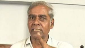  ಬೆವರು ಸುರಿಸಿ ಇಂಥ ಐಷಾರಾಮಿ ಮನೆಗಳನ್ನು ಕಟ್ಟಿಸಿದ್ದಾರಾ?; ಸಚಿವರ ಬಗ್ಗೆ ಹಿರೇಮಠ ಪ್ರಶ್ನೆ