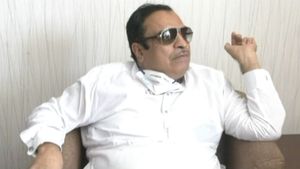 ಮಹಾತ್ಮ ಗಾಂಧೀ ಚುನಾವಣೆಗೆ ನಿಂತರೂ ಗೆಲ್ಲೋಕೆ ಐದು ಕೋಟಿ ಬೇಕು 